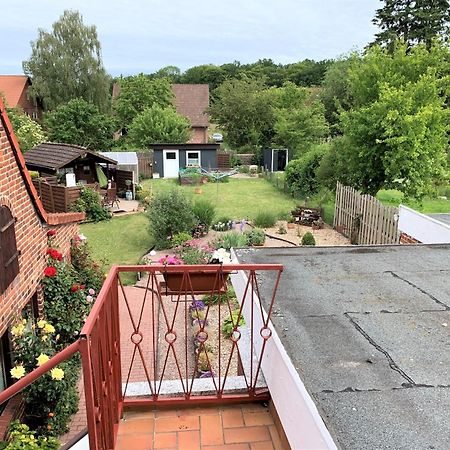 Haus Uschi - Ferienwohnung Cismar 外观 照片